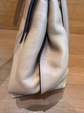 Load image into Gallery viewer, Gucci Large Bamboo Tote