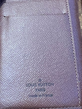 Load image into Gallery viewer, Louis Vuitton Agenda