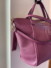 Load image into Gallery viewer, Gucci Pebbled Magenta Tote