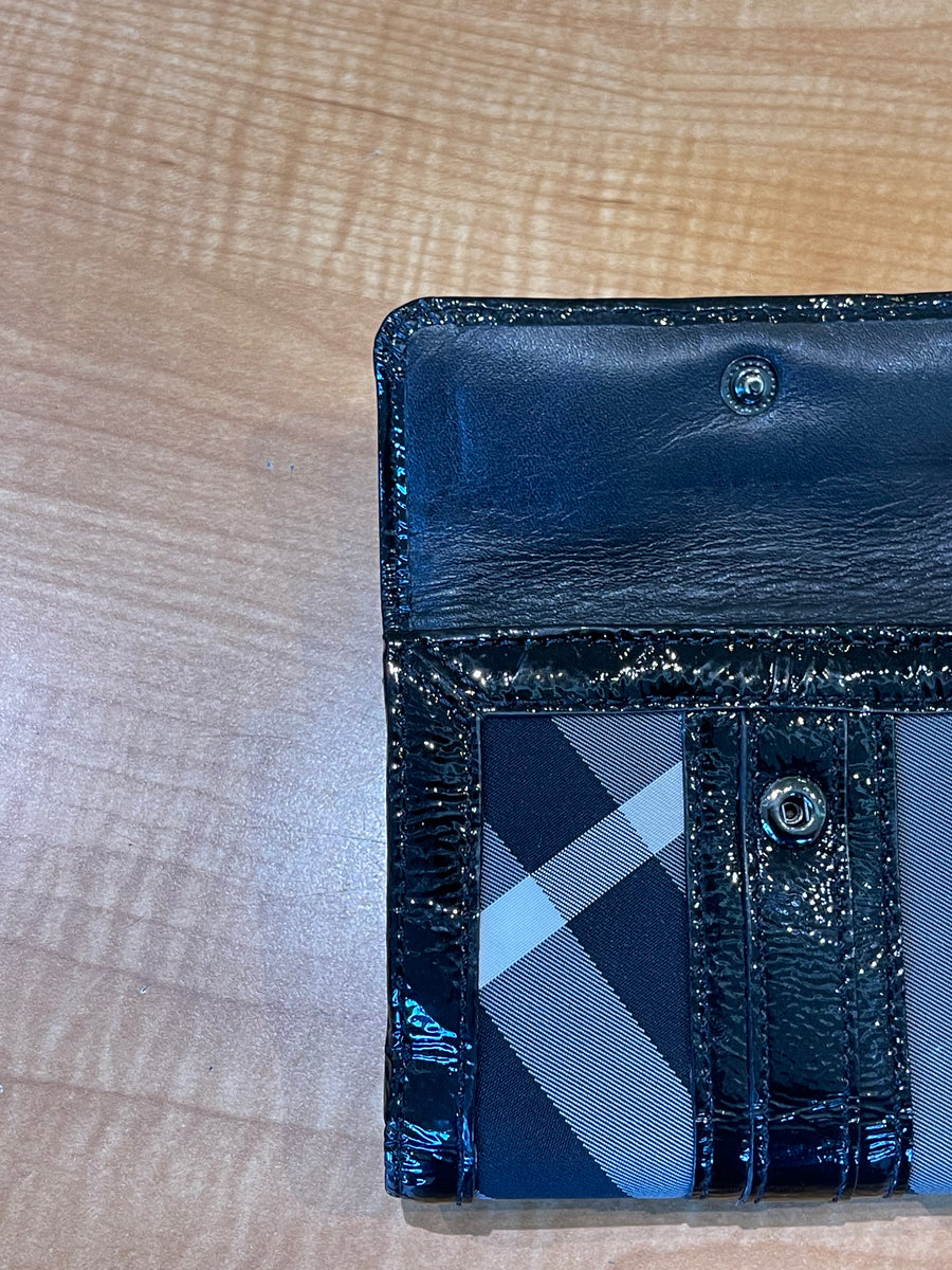 Burberry Wallet My Best Friend's Closet Highland Park