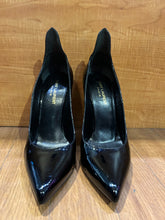 Load image into Gallery viewer, Saint Laurent Thorn black patent leather pointed-toe pumps Size 8.5