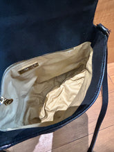 Load image into Gallery viewer, Vintage Bottega Veneta Crossbody Bag