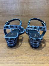 Load image into Gallery viewer, Chanel Heels Size EU 36