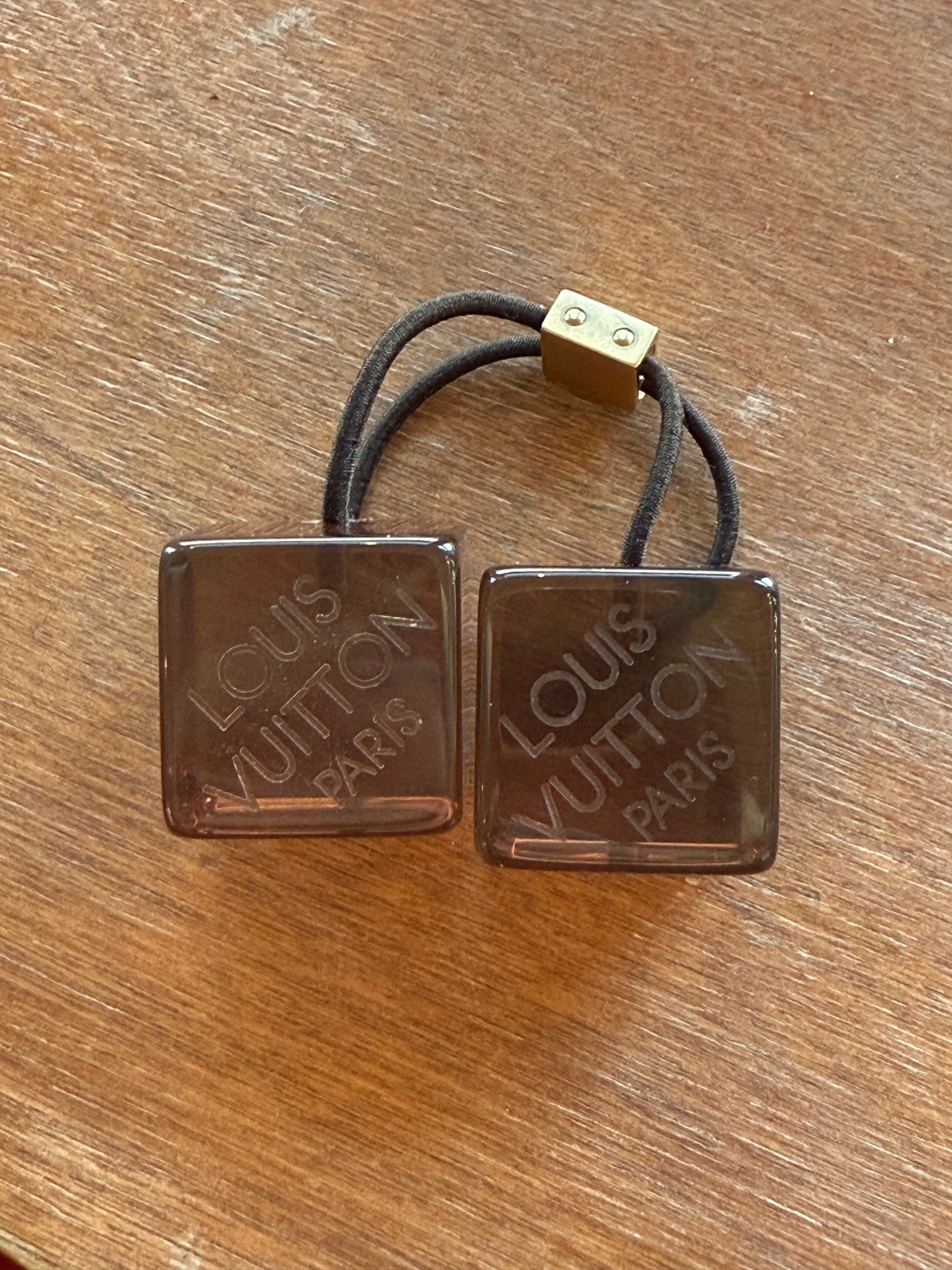 louis vuitton hair tie