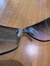 Load image into Gallery viewer, Fendi Sunglasses
