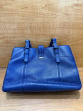 Load image into Gallery viewer, Bottega Veneta Blue Cervo Leather Medium Roma Tote

