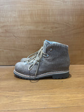 Load image into Gallery viewer, Ventesima Strada Hiker Boots
