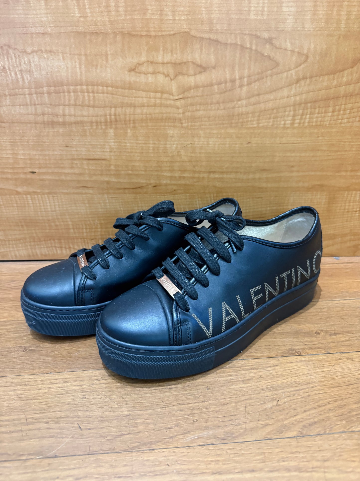 Valentino Sneakers