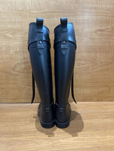 Load image into Gallery viewer, Burberry Rubber Rain Boots EU 35
