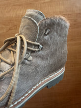 Load image into Gallery viewer, Ventesima Strada Hiker Boots
