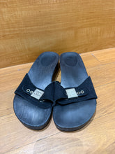 Load image into Gallery viewer, Chanel CC Logo Wooden Sandals
