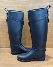 Load image into Gallery viewer, Burberry Rubber Rain Boots EU 35
