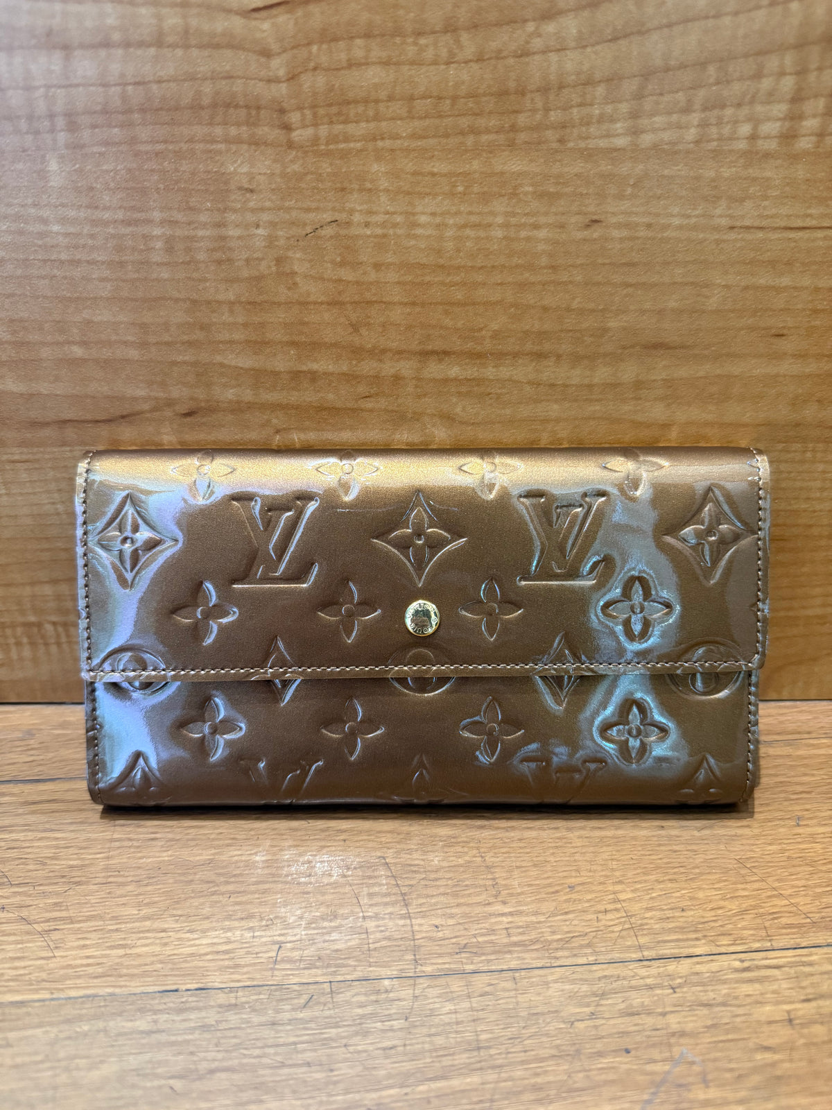 Louis Vuitton Vernis Wallet
