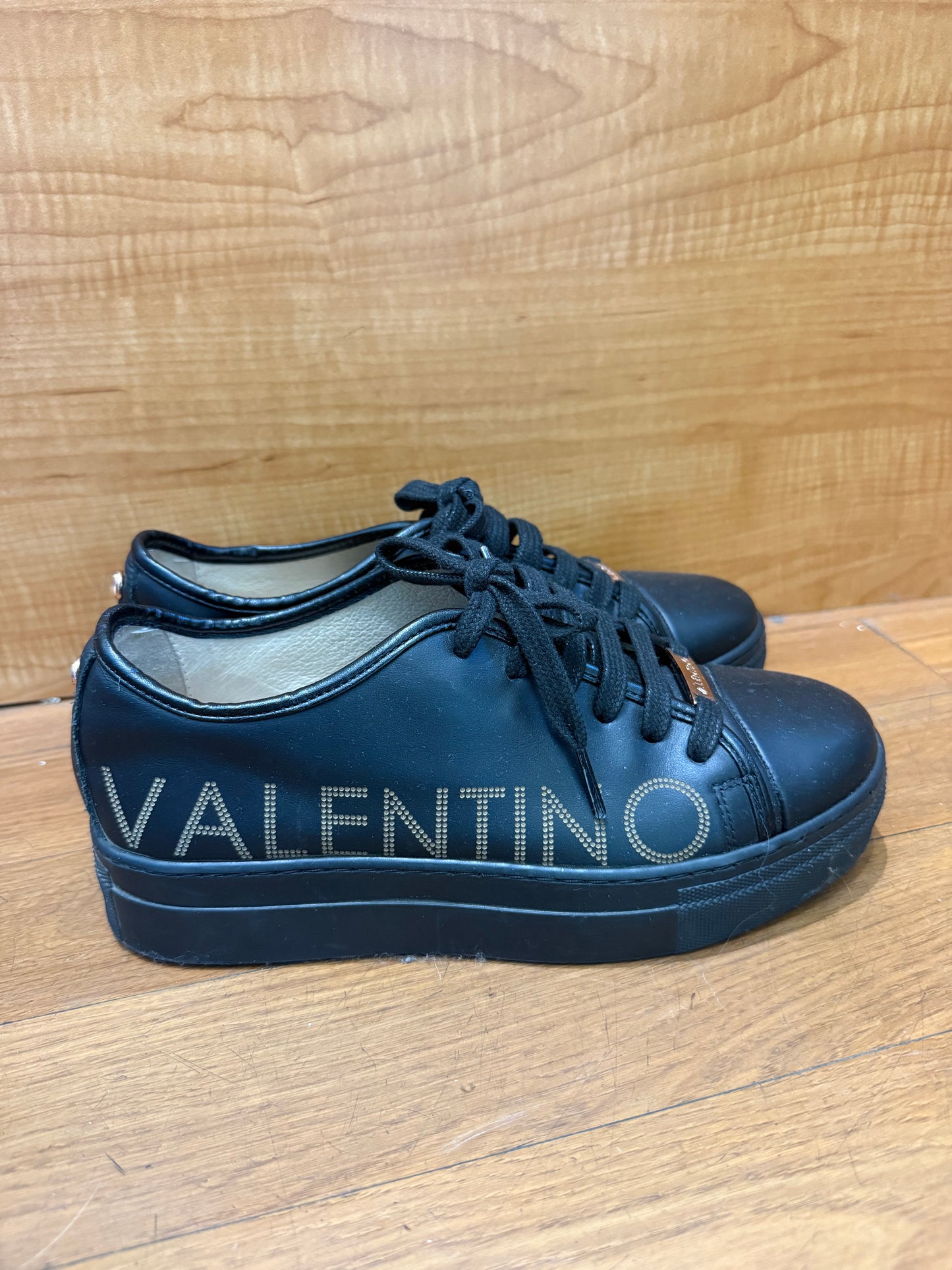 Valentino Sneakers