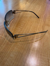 Load image into Gallery viewer, Fendi Sunglasses
