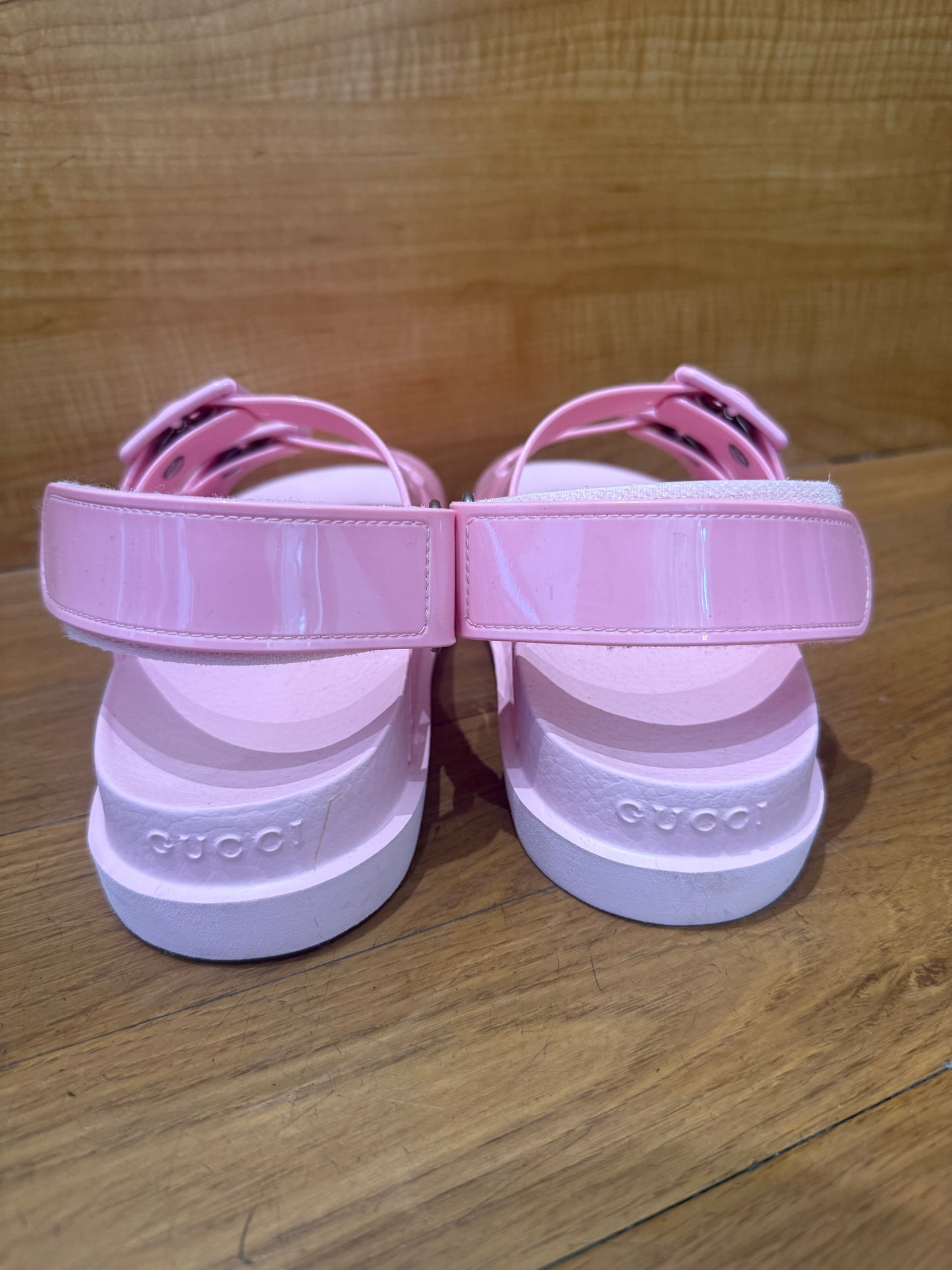 Gucci Isla Buckle Sandals