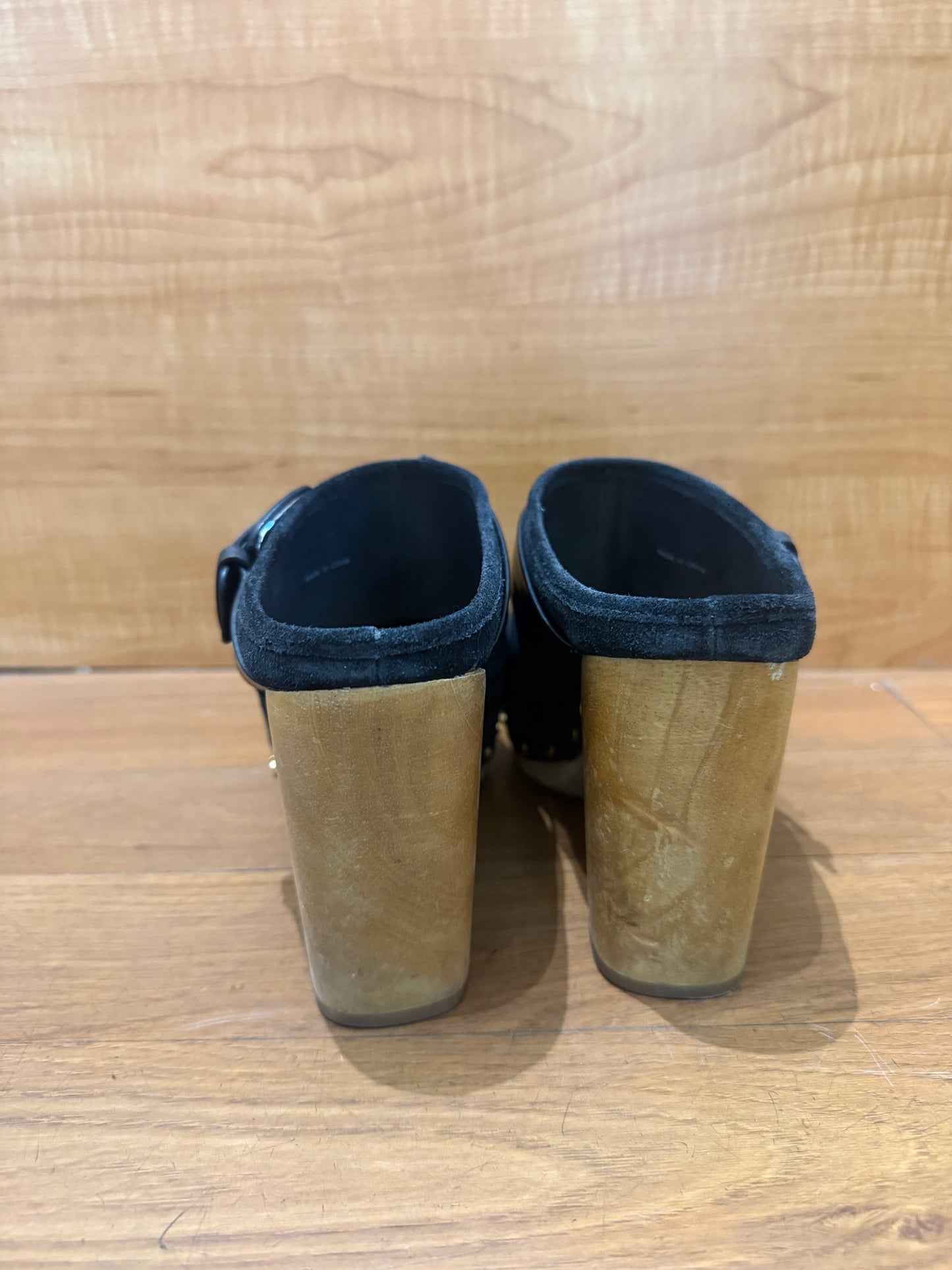 Veronica Beard Clogs