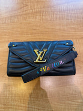 Load image into Gallery viewer, LOUIS VUITTON  Calfskin New Wave Long Wallet Black

