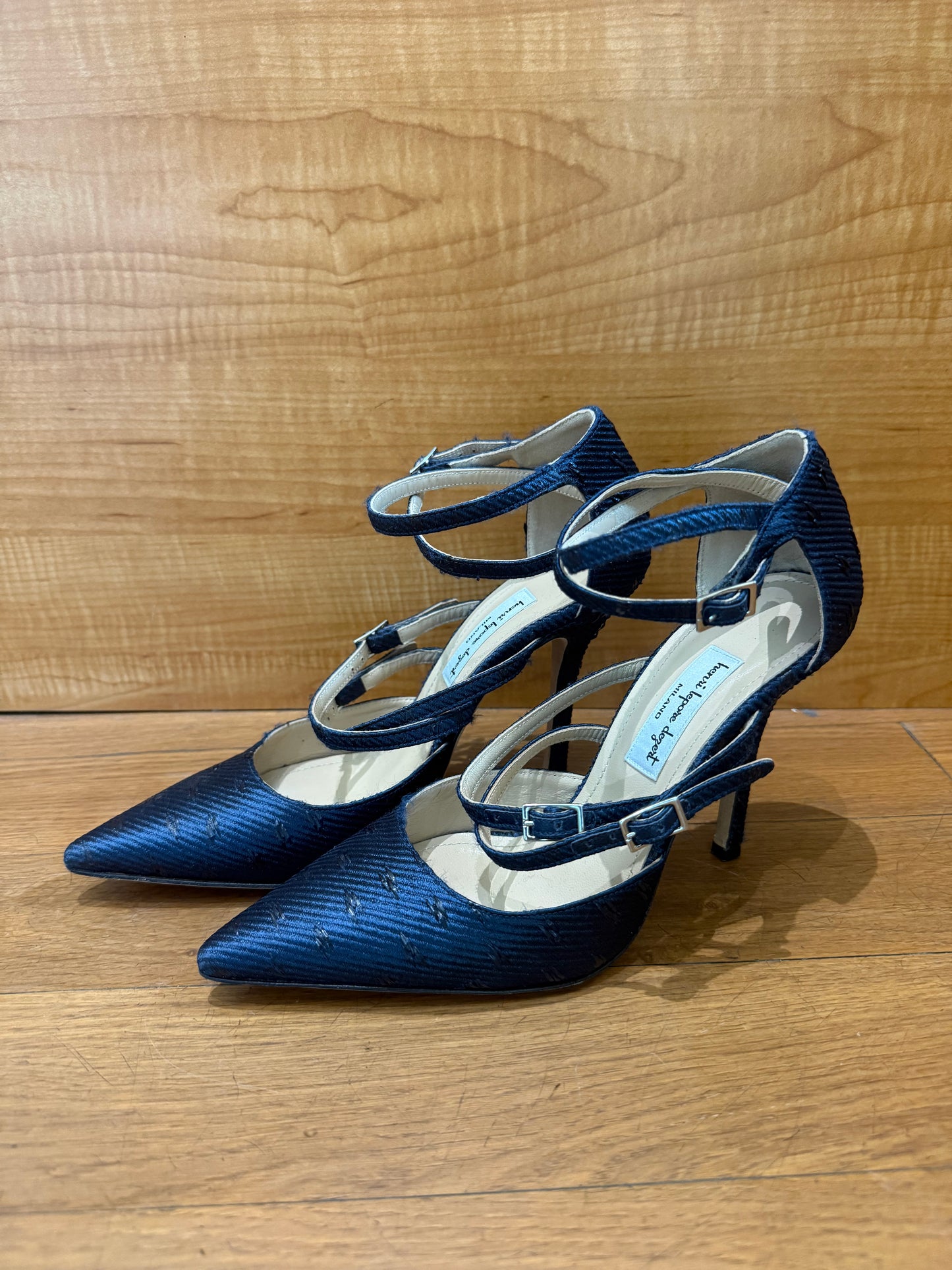 Henri Lepore Dezert Heels