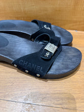 Load image into Gallery viewer, Chanel CC Logo Wooden Sandals
