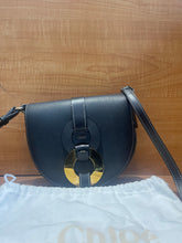 Load image into Gallery viewer, Chloé Small Darryl Saddle Crossbody
