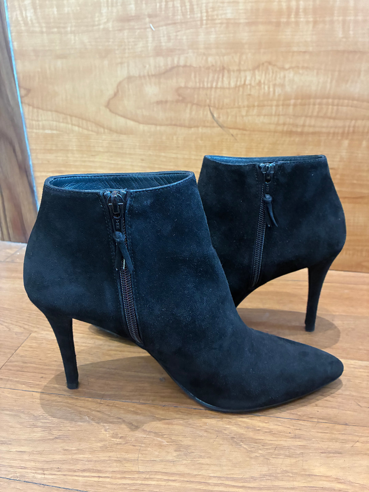 Stuart Weiztman Ankle Boots