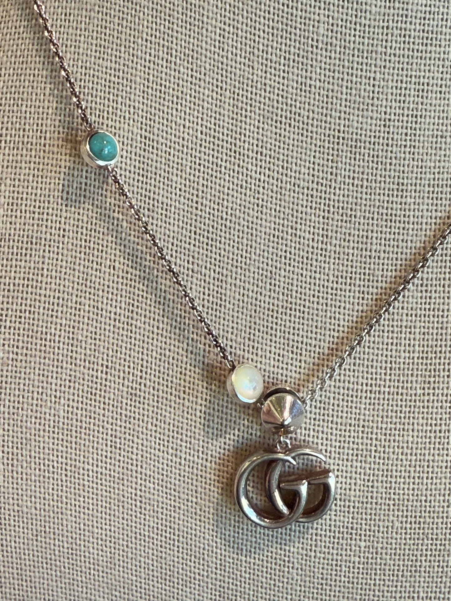 Gucci Double G Mother Of Pearl Necklace