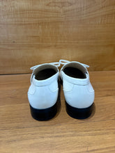 Load image into Gallery viewer, Stuart Weitzman Loafers
