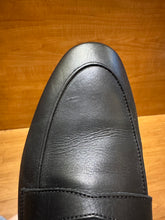 Load image into Gallery viewer, Black Leather Bougeotte Loafers
