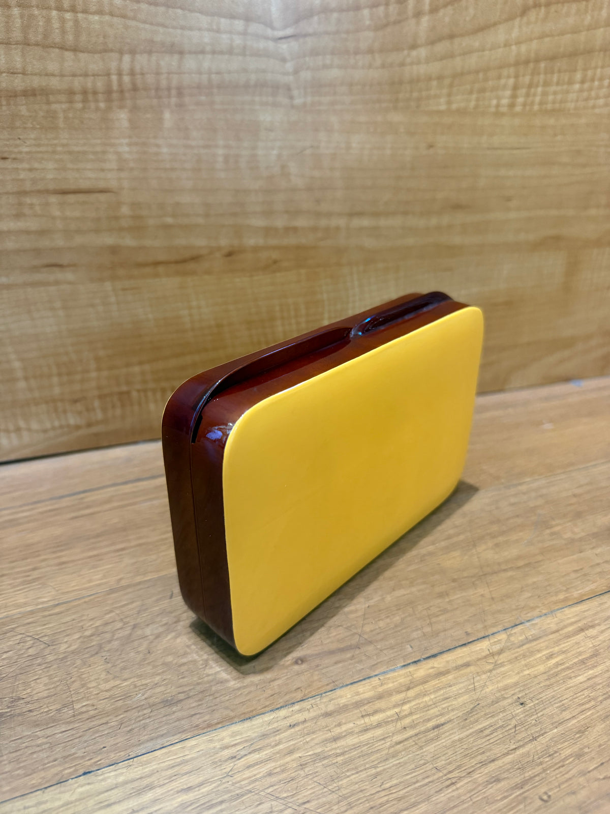 Serupi Wooden Clutch