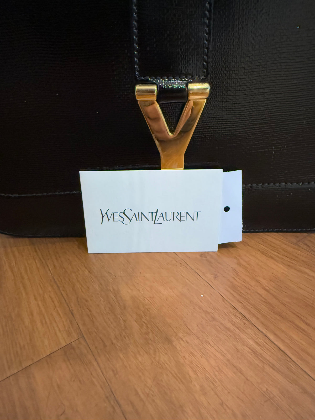 YSL SAINT LAURENT Textured Patent Large ChYc Flap Bag Black