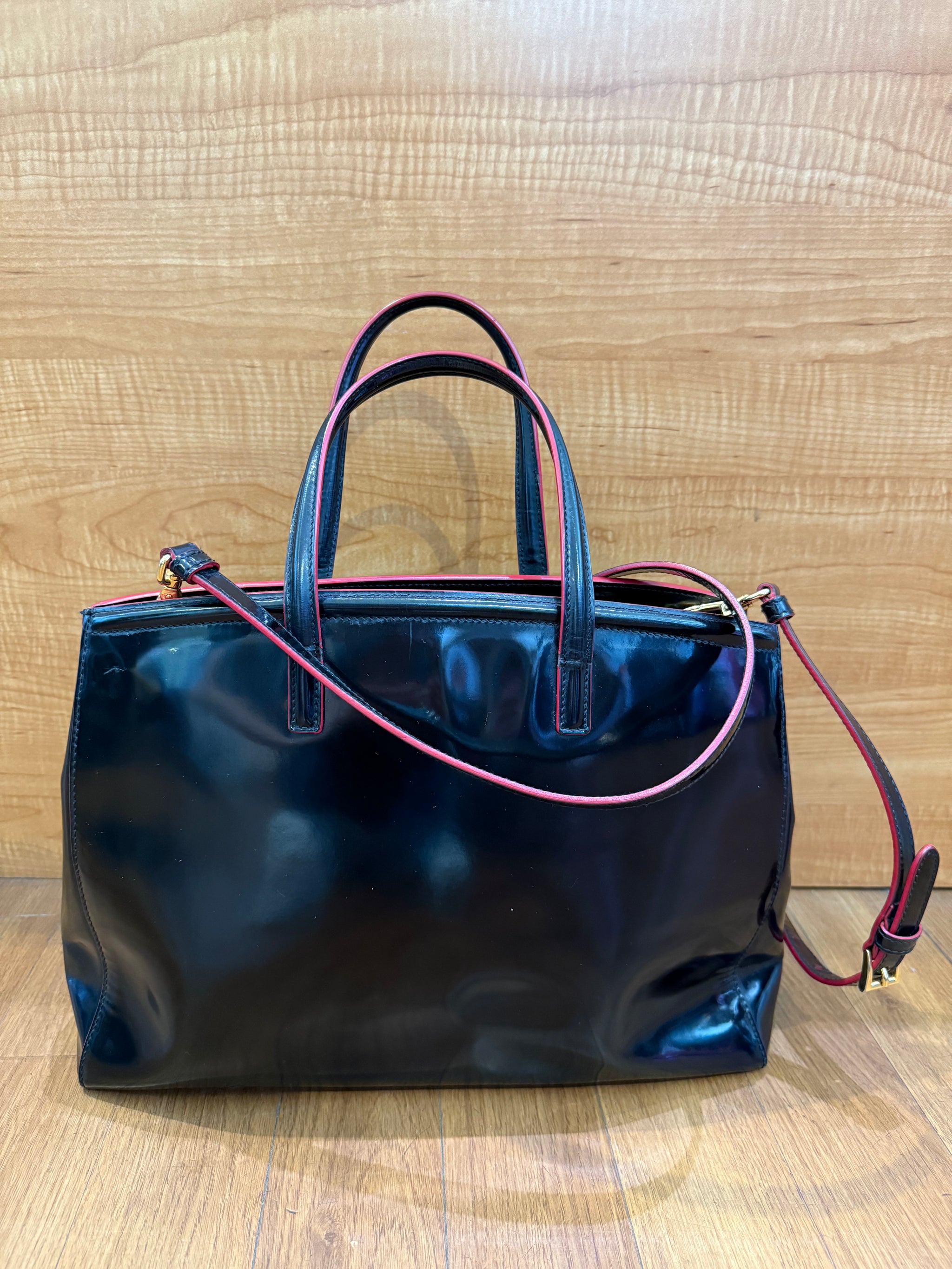 Prada Spazzolato Tote – My Best Friend's Closet Highland Park