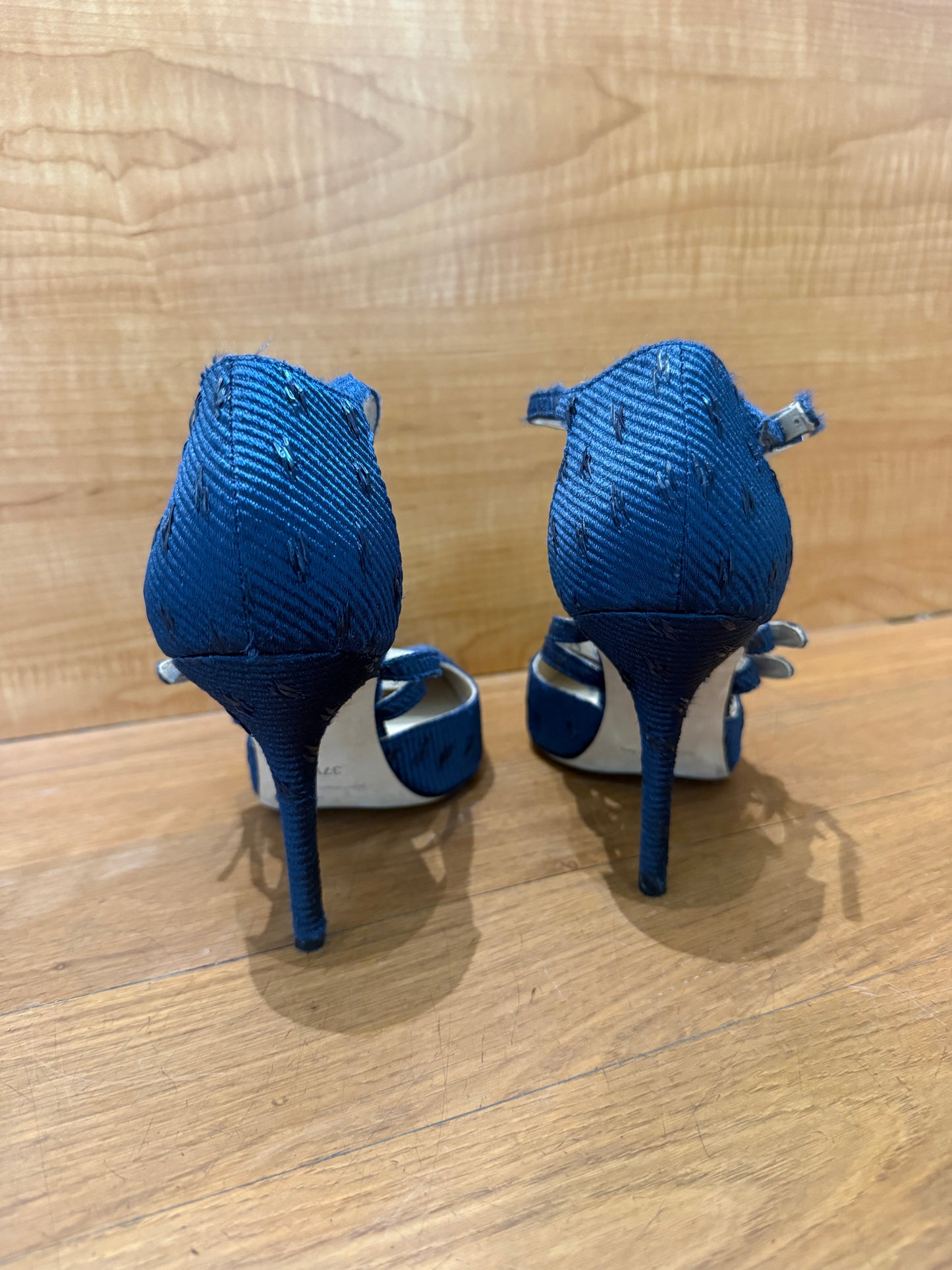 Henri Lepore Dezert Heels