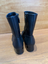 Load image into Gallery viewer, Stuart Weitzman Nola Zip Bootie Size US 4.5
