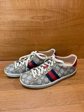 Load image into Gallery viewer, Gucci Monogram Sneakers Size EU 39

