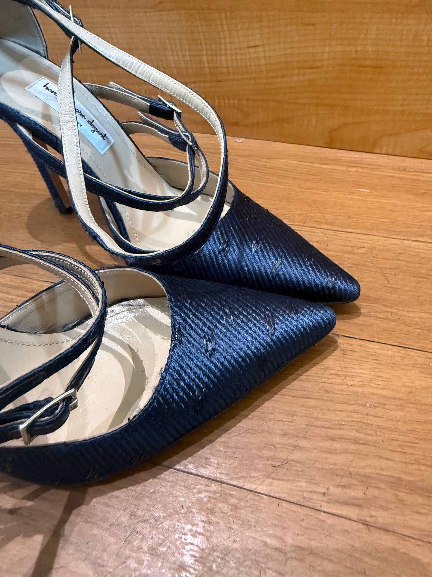 Henri Lepore Dezert Heels
