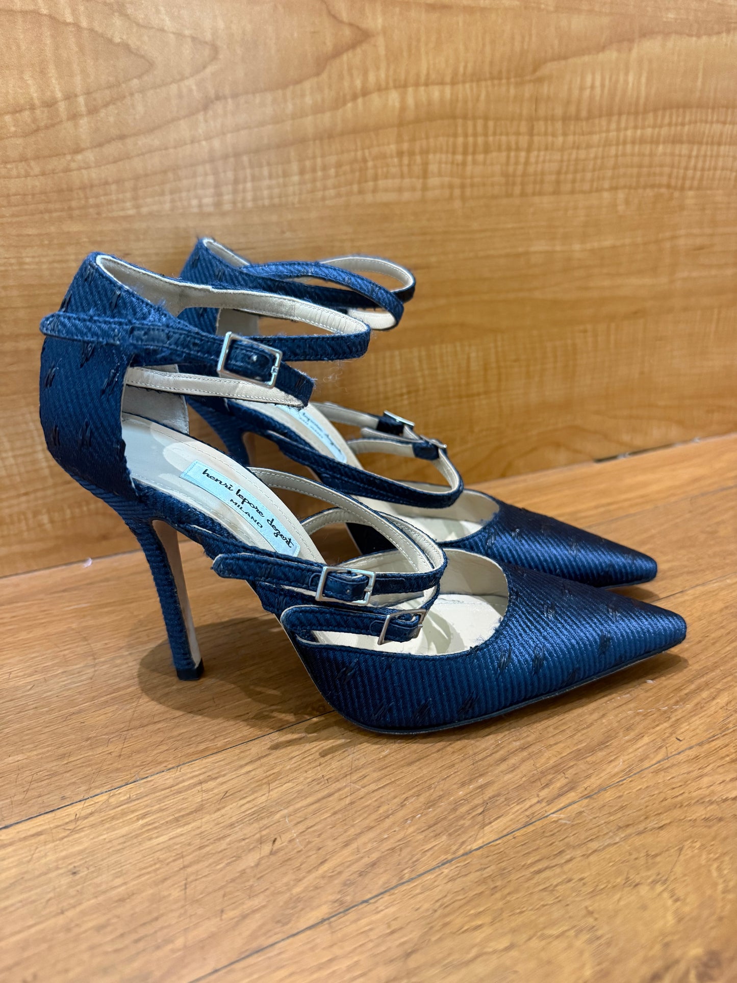 Henri Lepore Dezert Heels
