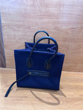 Load image into Gallery viewer, Celine Phantom Luggage tote bag
