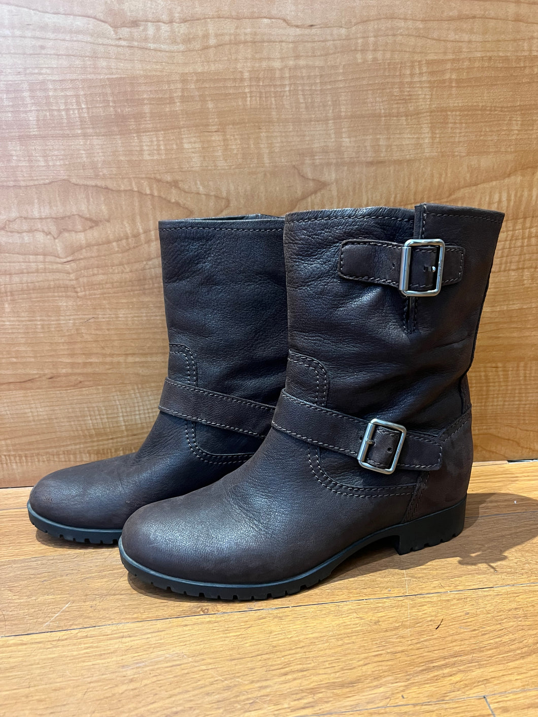 Miu Miu Brown Leather Boots Size 9