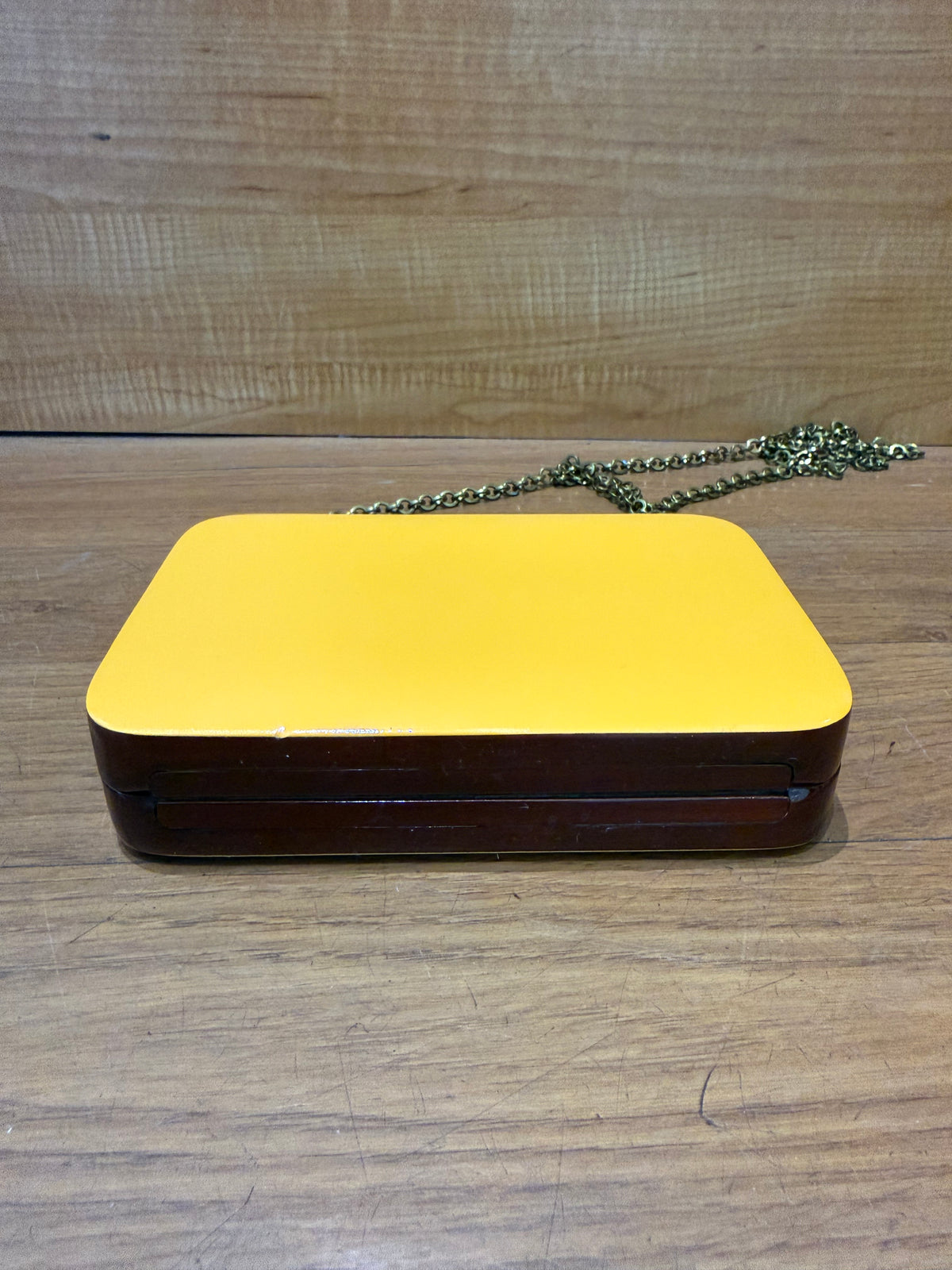 Serupi Wooden Clutch