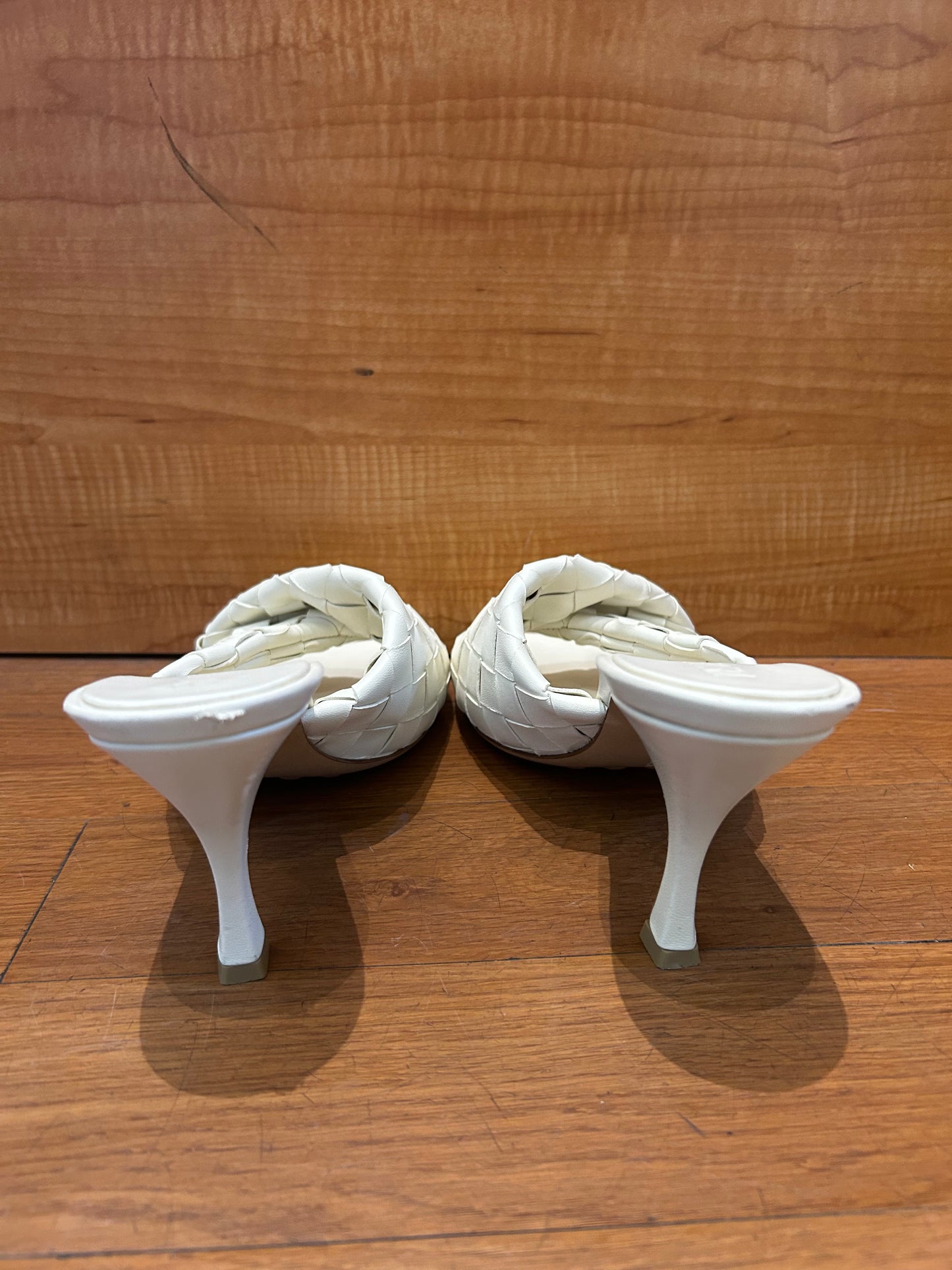 Bottega Veneta Lipo Mules