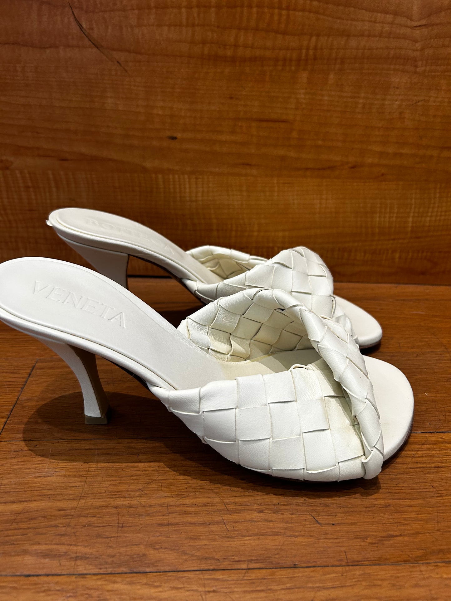 Bottega Veneta Lipo Mules