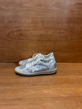 Load image into Gallery viewer, Golden Goose Ball Star Sneakers
