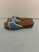 Load image into Gallery viewer, Re/done &amp; Dr. Scholl’s size 8

