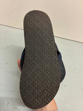 Load image into Gallery viewer, Tory Burch Flip Flops size 7.5
