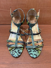 Load image into Gallery viewer, Coach Strappy Heels Size 7

