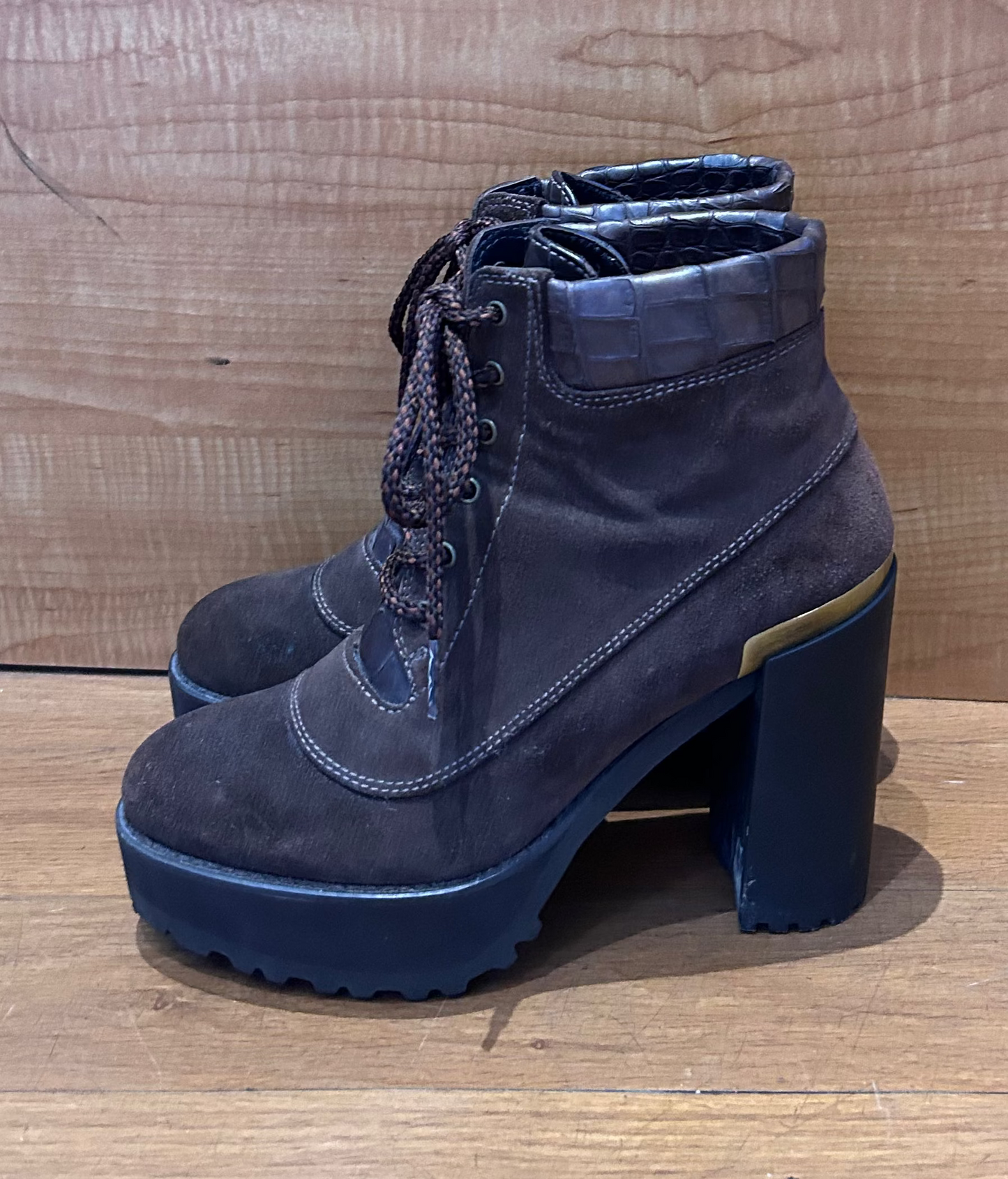 Stuart Weitzman Platform Lace Up Boots