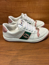 Load image into Gallery viewer, Gucci Womens Sneaker Size 9
