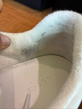 Load image into Gallery viewer, Gucci Womens Sneaker Size 9

