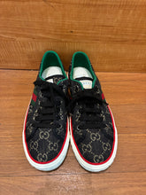 Load image into Gallery viewer, Gucci tennis 1977 sneaker size 8.5
